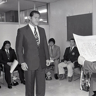 アントニオ猪木