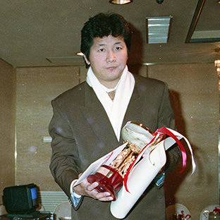 前田日明