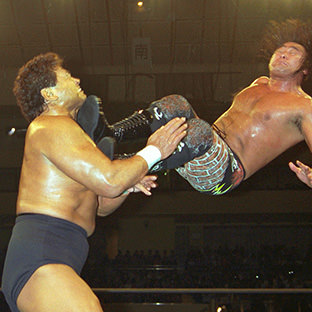 武藤敬司VS天龍源一郎