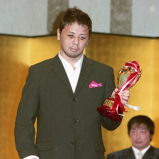 新人賞・中邑真輔