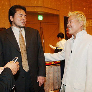 三沢光晴、神取忍（右）