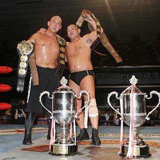 鈴木みのる、太陽ケア(右)