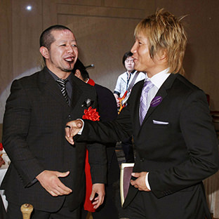 葛西純(左)と日高郁人