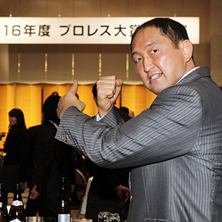 今年こそ壇上に上がると意気込む大谷晋二郎