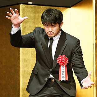 敢闘賞の柴田勝頼