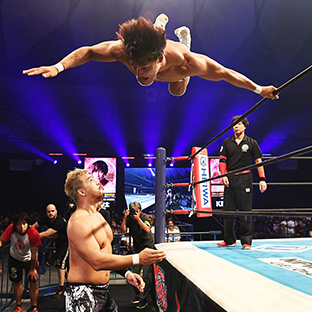 KENTAを攻める飯伏幸太