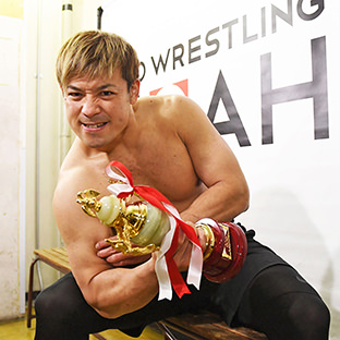 殊勲賞、潮崎豪