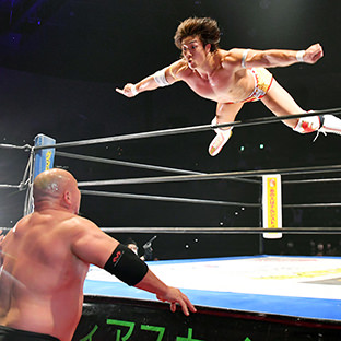 竹下幸之介vs岡林裕二(時間切れ引きわけ)岡林裕二((下)に竹下(上)は攻める