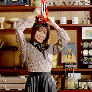 新人賞 荒井優希