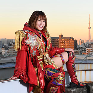 女子プロレス大賞を受賞した朱里