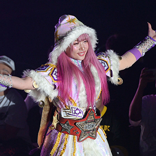 ワールド・オブ・スターダム王座の中野たむ