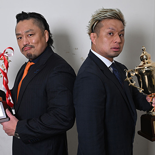 最優秀タッグ賞を受賞した毘沙門(後藤洋央紀、YOSHI-HASHI)