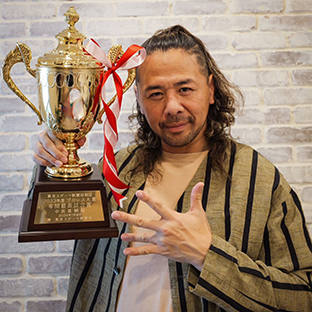 年間最高試合賞を受賞した中邑真輔