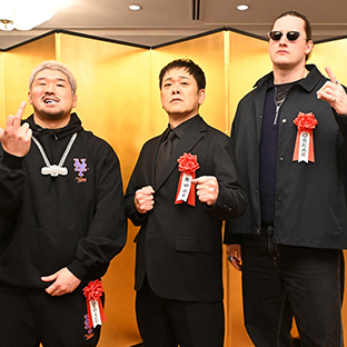 (左から)Yuto-Ice(ベストタッグ)、有田哲平(特別話題賞)、OSKAR(ベストタッグ)